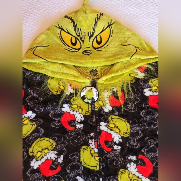 NWT Grinch Super Minky Union Suit w/pockets - Picture 3 of 6